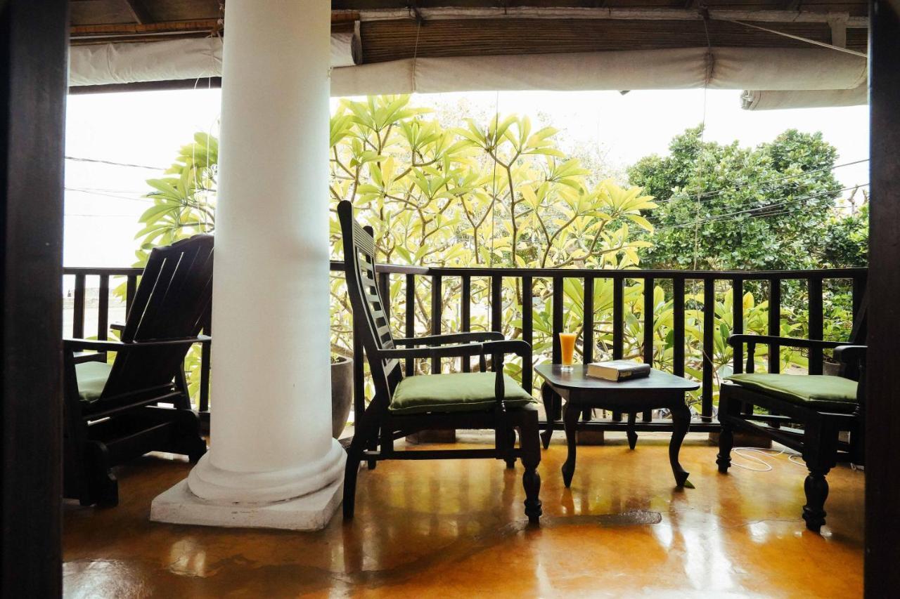 Fort Dew Guest House กอลล์ ภายนอก รูปภาพ