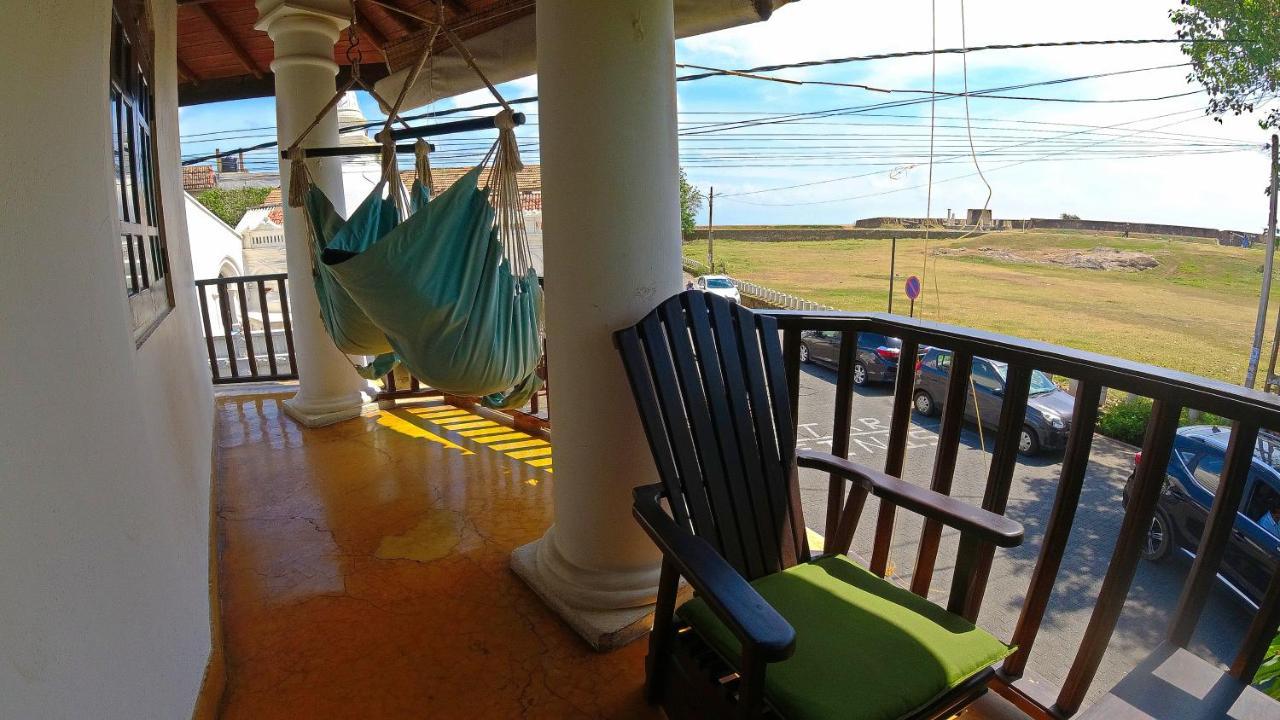 Fort Dew Guest House กอลล์ ภายนอก รูปภาพ